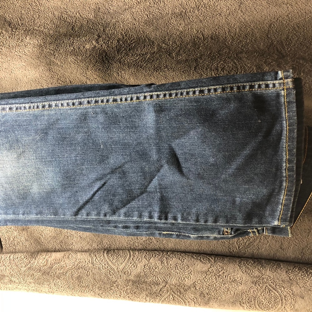 jeans
